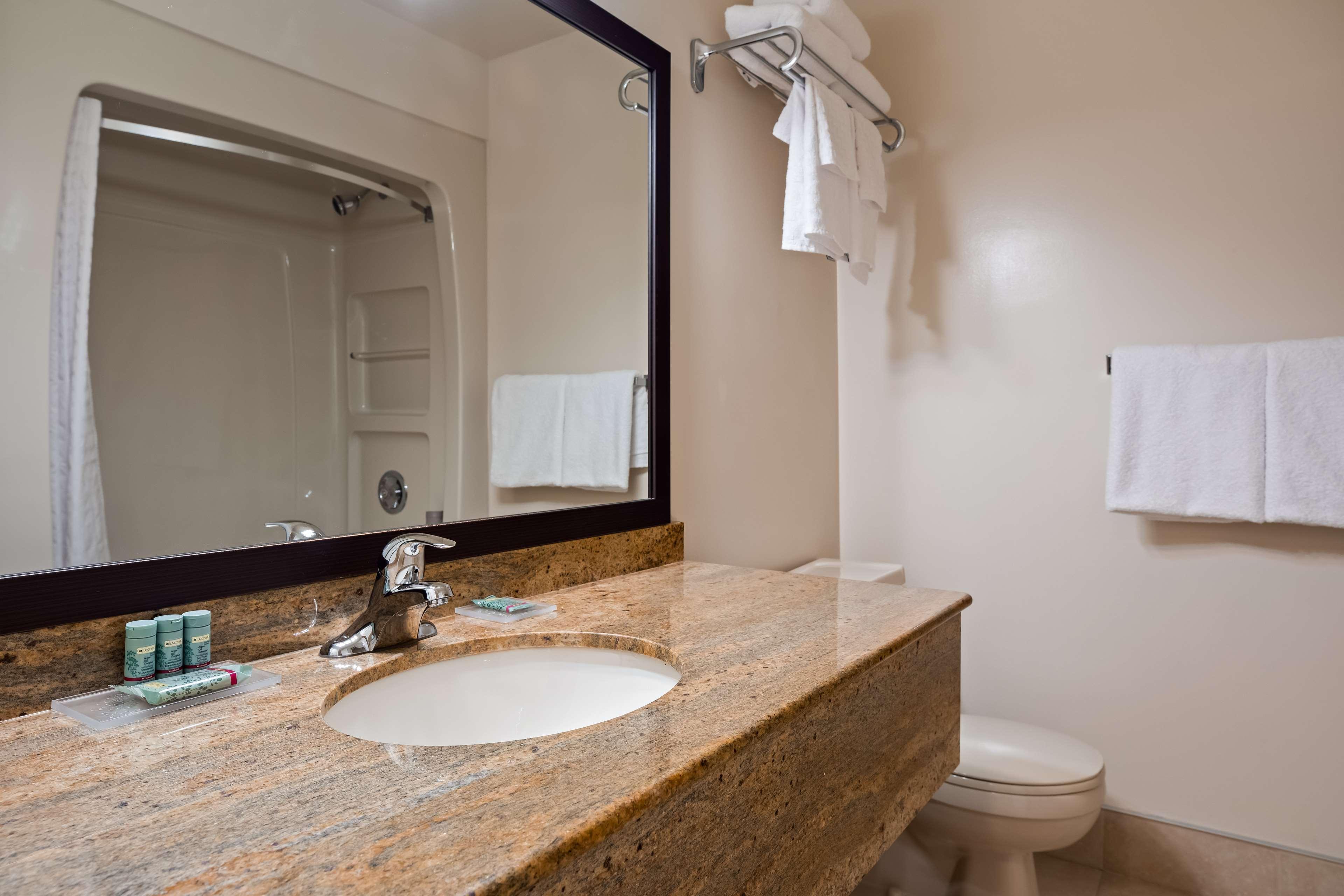 Best Western Smiths Falls Hotel Eksteriør bilde